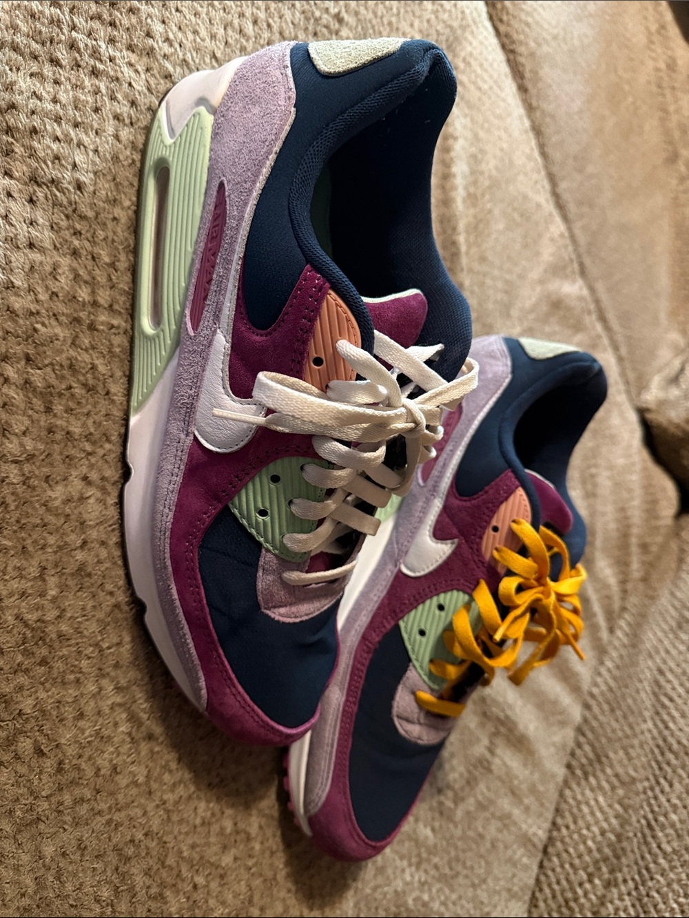 Nike Mens Multicolor Navy Purple Green Sneakers size 13